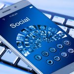 Charla sobre los riesgos de Internet y de la Redes Sociales